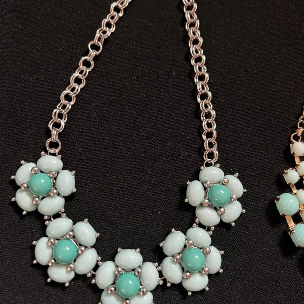 Vintage Statement Necklaces - Picture 4 of 5